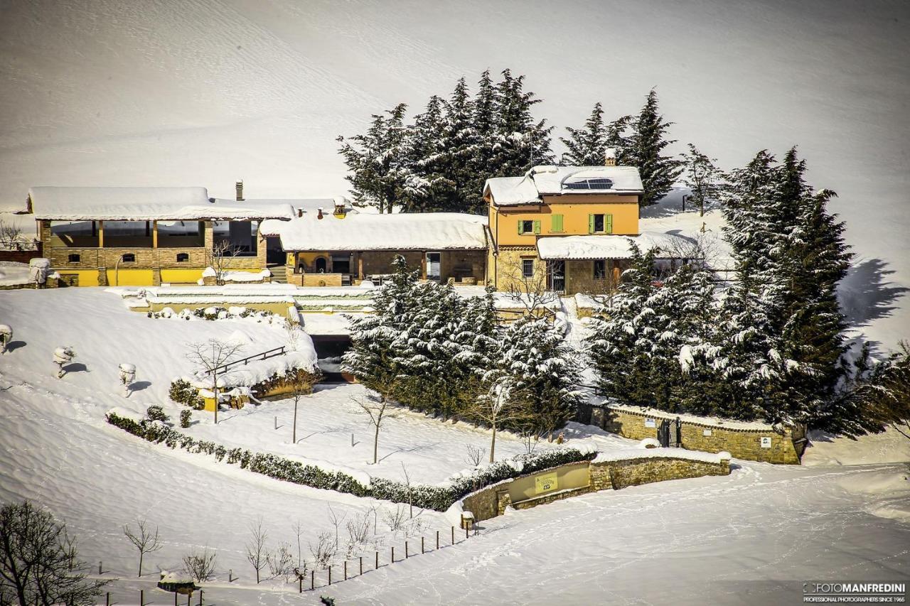 Вилла Agriturismo I Tassoni Павулло-нель-Фриньяно Экстерьер фото